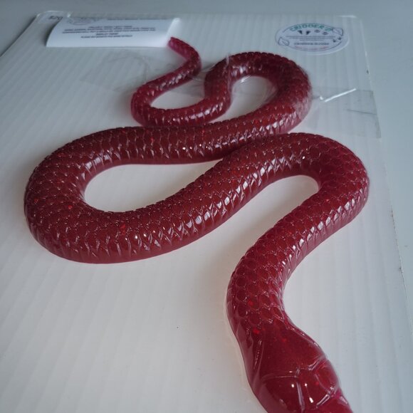 SNAKE winder PINK Resin Figurine NEW collectible animal reptile Campground Garde - Picture 3 of 3